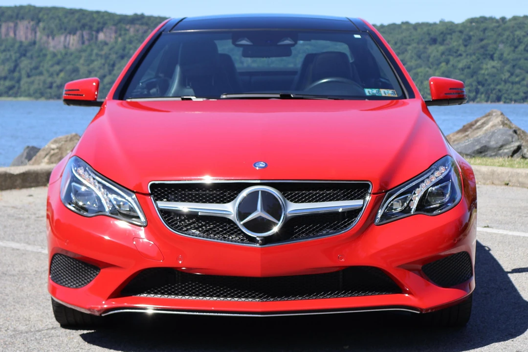 2016 Mercedes-Benz C207/A207 E-Class Coupe & Convertible - Image 2 of 31