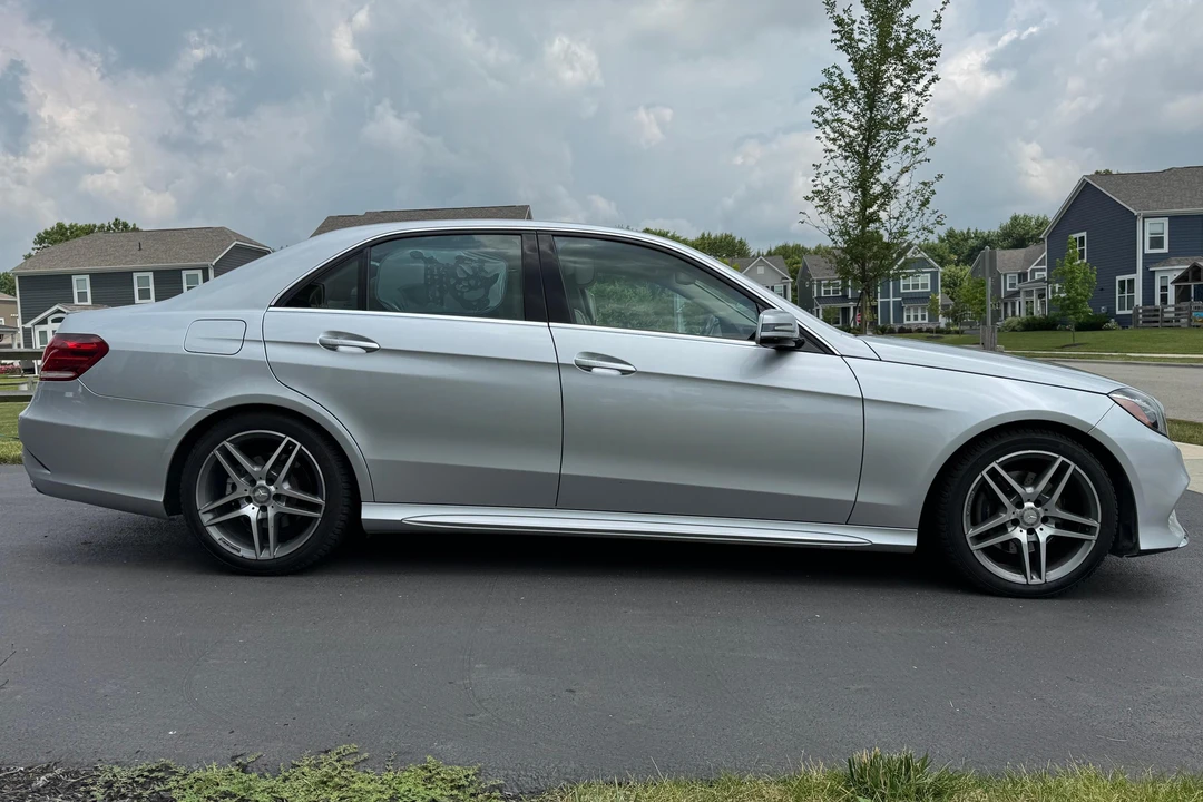 2016 Mercedes-Benz W212 E-Class - Image 3 of 31