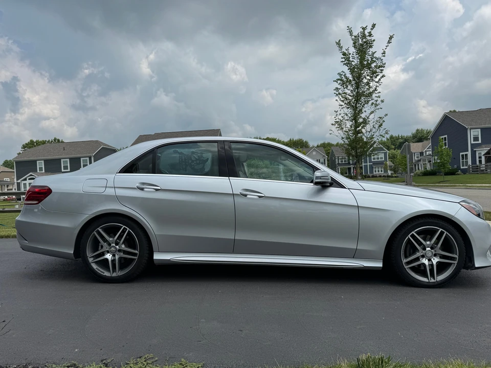 2016 Mercedes-Benz W212 E-Class - Image 10 of 31