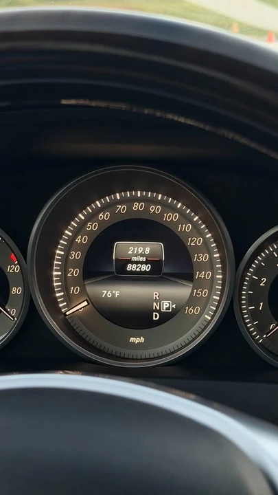 2016 Mercedes-Benz C207/A207 E-Class Coupe & Convertible - Image 11 of 11