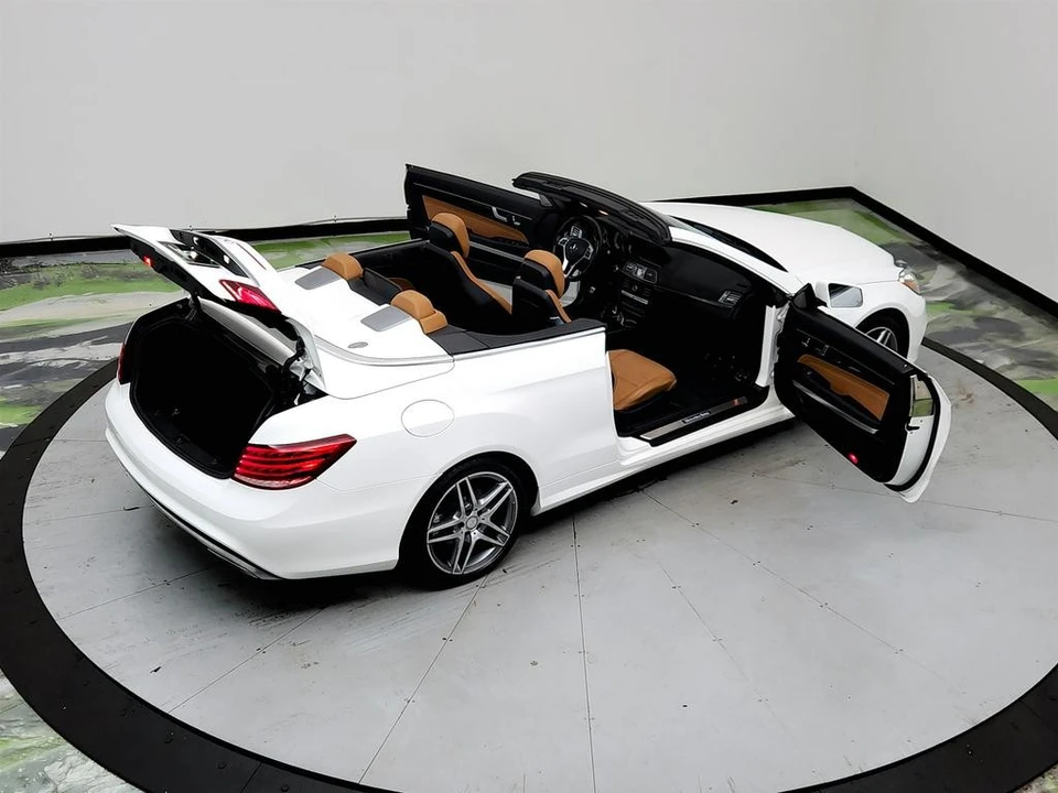 2016 Mercedes-Benz W212 E-Class - Image 19 of 21