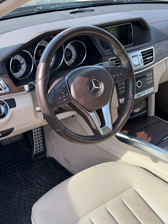 2016 Mercedes-Benz W212 E-Class - Image 12 of 20