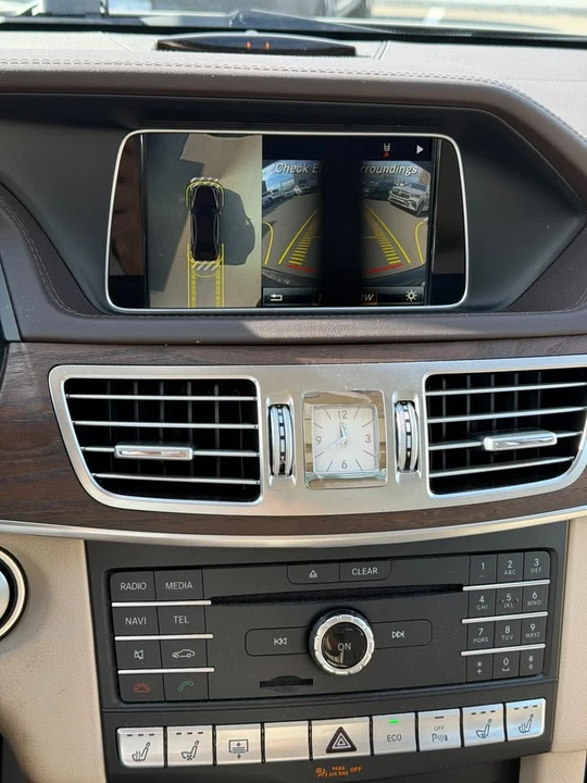 2016 Mercedes-Benz W212 E-Class - Image 11 of 20