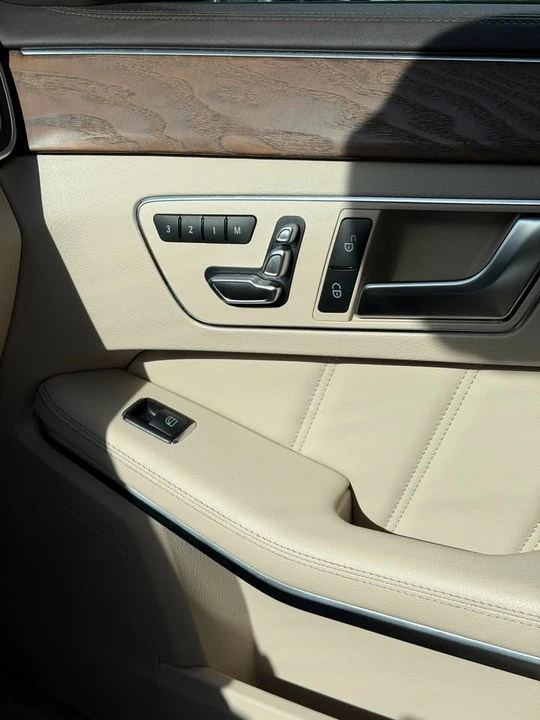 2016 Mercedes-Benz W212 E-Class - Image 14 of 20