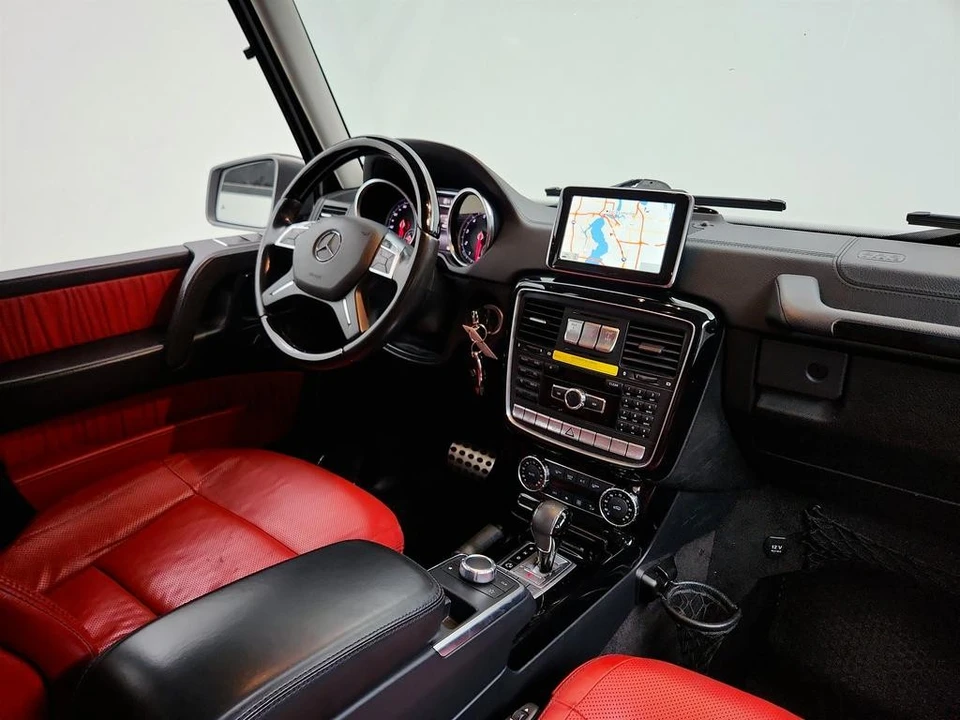 2016 Mercedes-Benz - Image 27 of 31