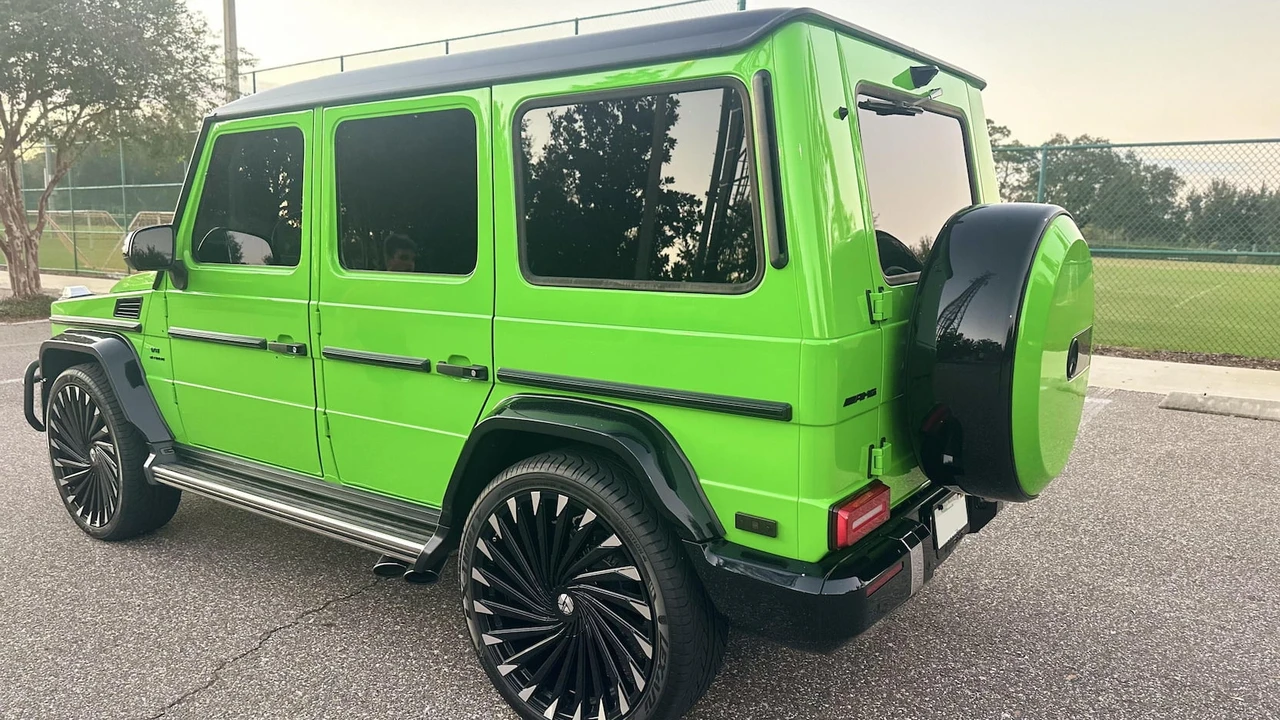 2016 Mercedes-Benz W463 G 36 & G 55 & G 63 & G 65 AMG 1st Gen - Image 16 of 18