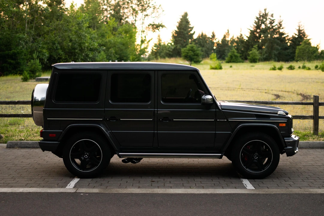 2016 Mercedes-Benz W463 G 36 & G 55 & G 63 & G 65 AMG 1st Gen - Image 9 of 26