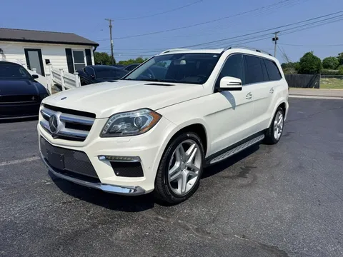2016 Mercedes-Benz GL-Class GL 550 4MATIC Sport Utility 4D