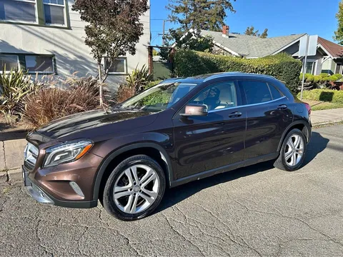 2016 Mercedes-Benz GLA 250 4MATIC Sport Utility 4D
