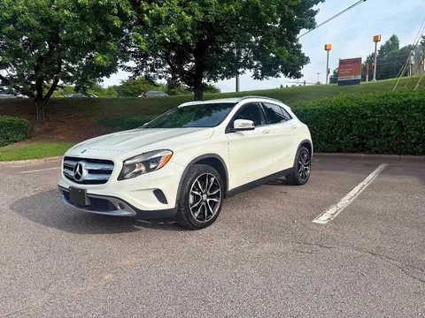 2016 Mercedes-Benz GLA 250 4dr SUV