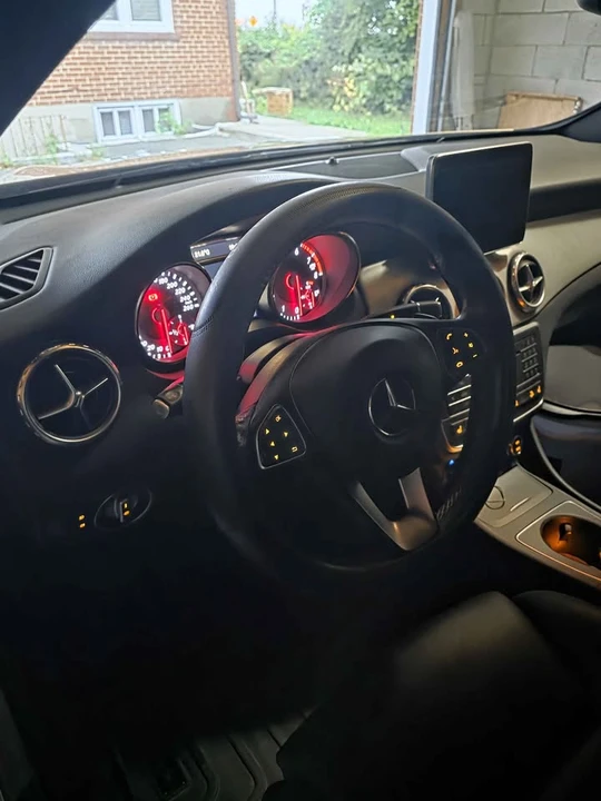 2016 Mercedes-Benz X156 GLA - Image 8 of 14