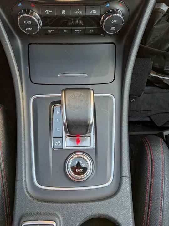 2016 Mercedes-Benz X156 GLA 45 AMG - Image 15 of 18