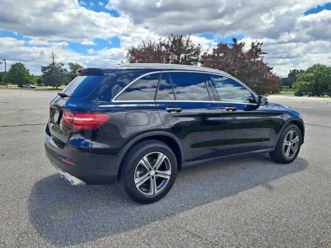2016 Mercedes-Benz GLC GLC 300 4MATIC Sport Utility 4D
