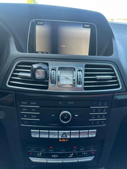 2016 Mercedes-Benz W212 E-Class - Image 10 of 11