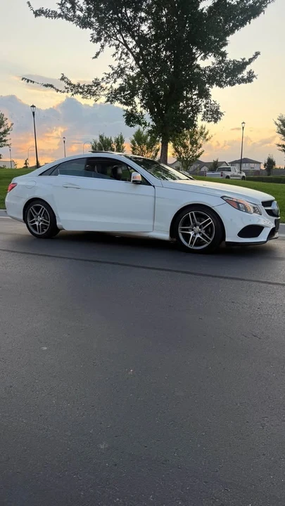 2016 Mercedes-Benz W212 E-Class - Image 12 of 19
