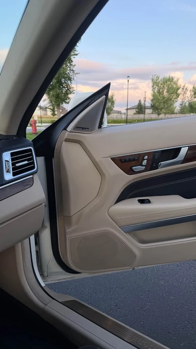 2016 Mercedes-Benz W212 E-Class - Image 10 of 19