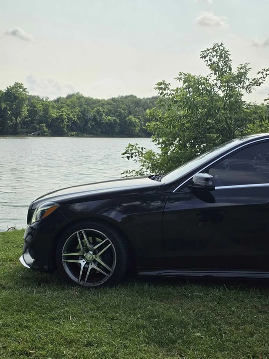 2016 Mercedes-Benz W212 E-Class - Image 2 of 12