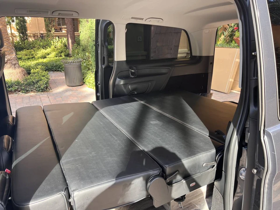 2016 Mercedes-Benz Sprinter - Image 12 of 14