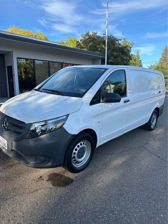2016 Mercedes-Benz Sprinter - Image 2 of 11