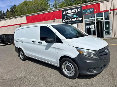 2016 Mercedes-Benz Metris Cargo Van 2D