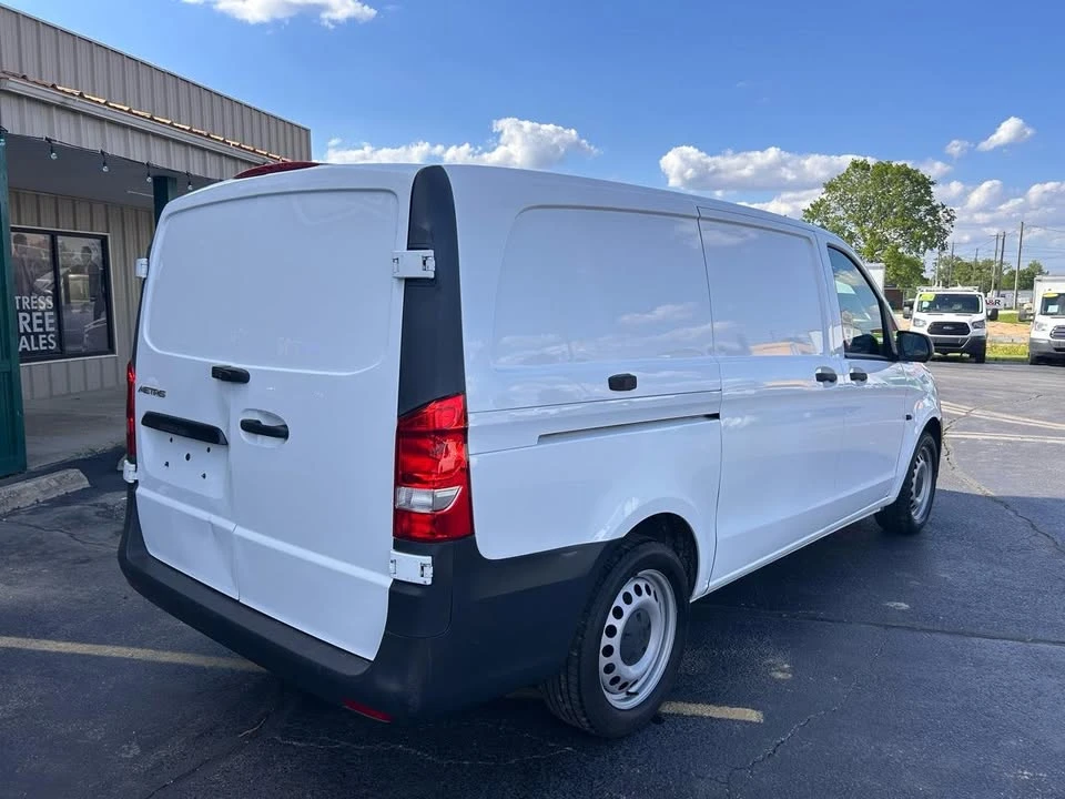 2016 Mercedes-Benz W447 V-Class/Metris - Image 3 of 19
