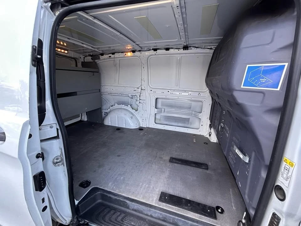 2016 Mercedes-Benz W447 V-Class/Metris - Image 11 of 19