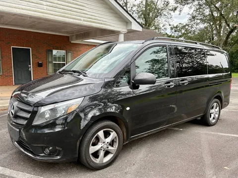 2016 Mercedes-Benz Metris Passenger Van