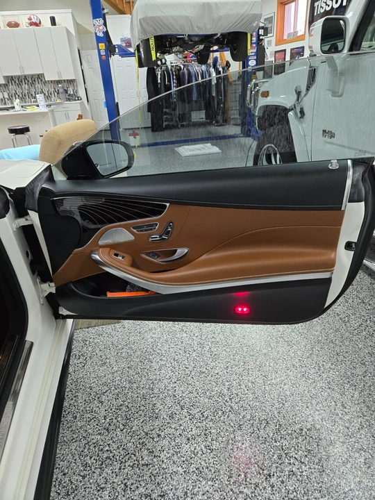 2016 Mercedes-Benz - Image 18 of 18