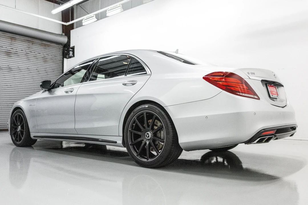 2016 Mercedes-Benz W222 S 63 & S 65 AMG - Image 4 of 31
