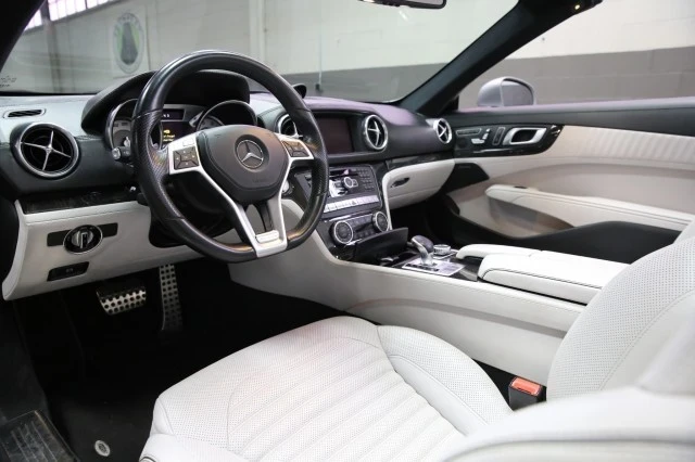 2016 Mercedes-Benz R231 SL-Class - Image 11 of 21