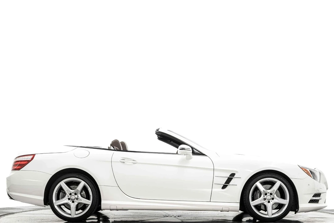 2016 Mercedes-Benz R231 SL-Class - Image 2 of 12