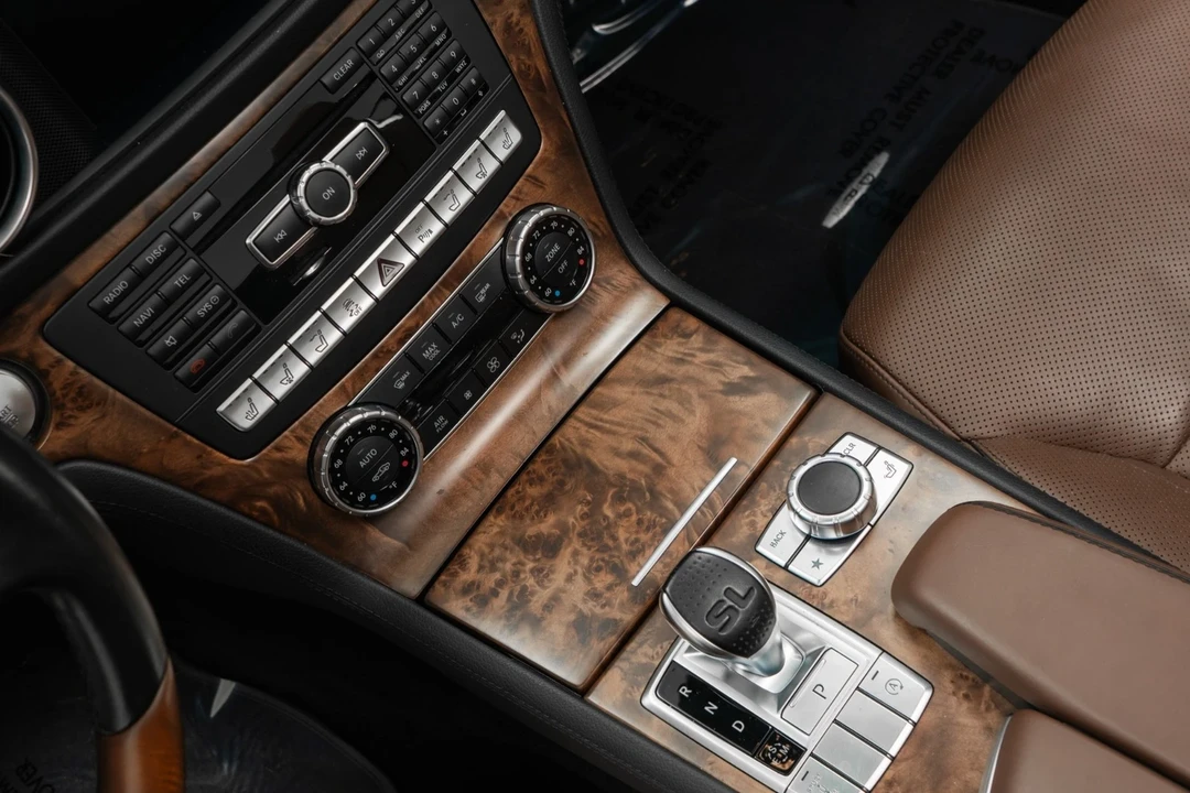 2016 Mercedes-Benz R231 SL-Class - Image 17 of 21