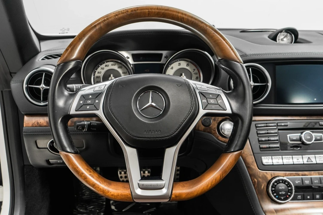 2016 Mercedes-Benz R231 SL-Class - Image 16 of 21