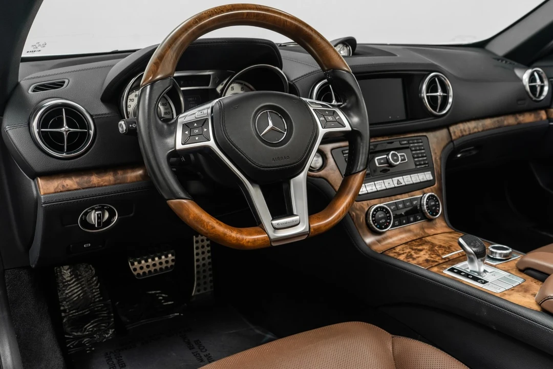 2016 Mercedes-Benz R231 SL-Class - Image 14 of 21
