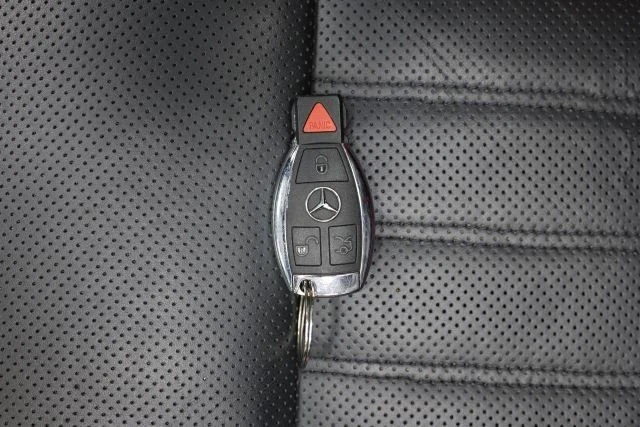 2016 Mercedes-Benz R231 SL-Class - Image 5 of 12