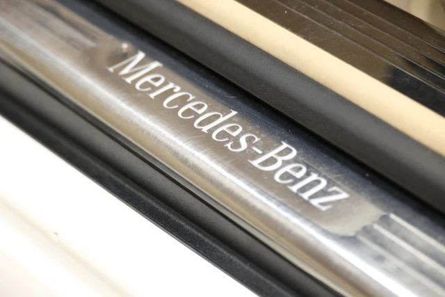 2016 Mercedes-Benz R231 SL-Class - Image 11 of 12