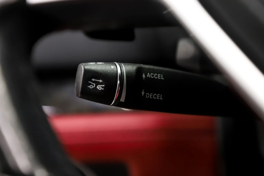 2016 Mercedes-Benz SL-Class - Image 29 of 31