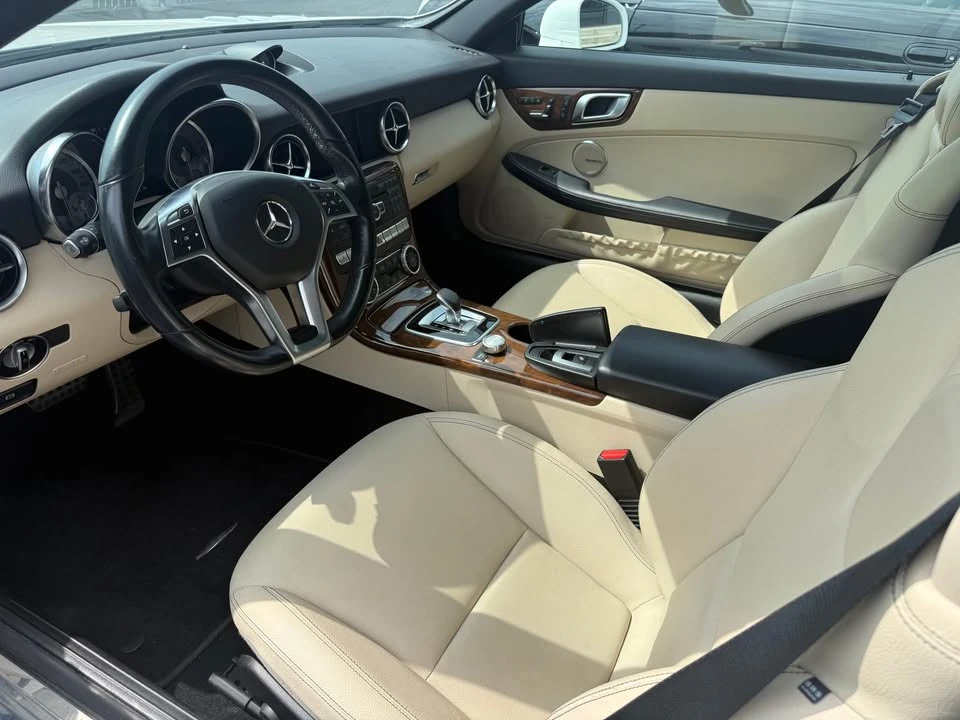 2016 Mercedes-Benz R172 SLC-Class - Image 9 of 12