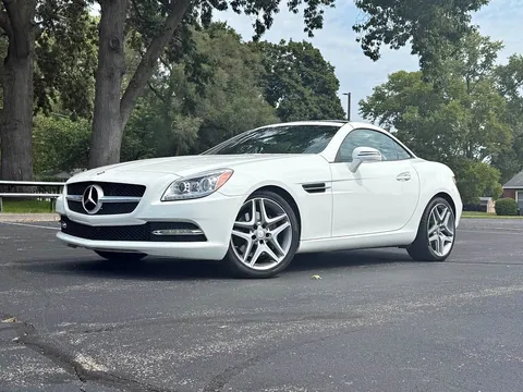 2016 Mercedes-Benz SLK 300 Roadster