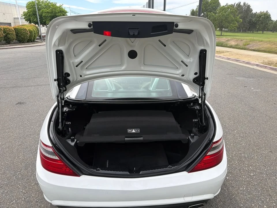 2016 Mercedes-Benz R172 SLC-Class - Image 17 of 20
