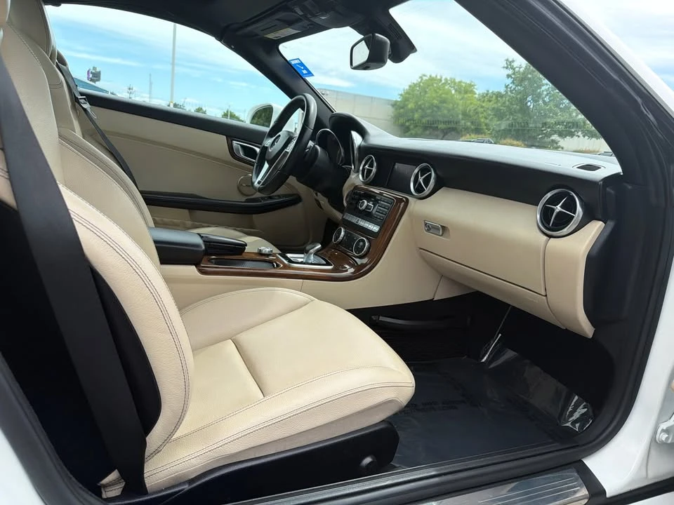 2016 Mercedes-Benz R172 SLC-Class - Image 16 of 20