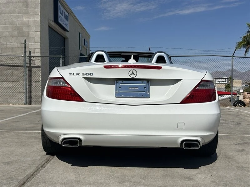 2016 Mercedes-Benz R172 SLC-Class - Image 5 of 31