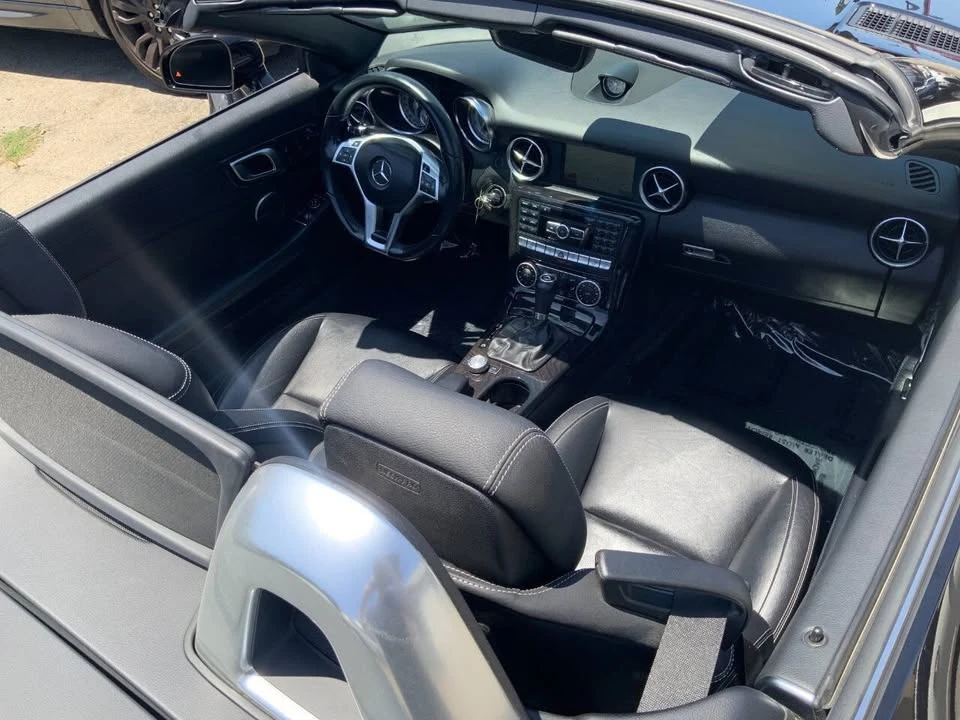 2016 Mercedes-Benz R172 SLC-Class - Image 15 of 17