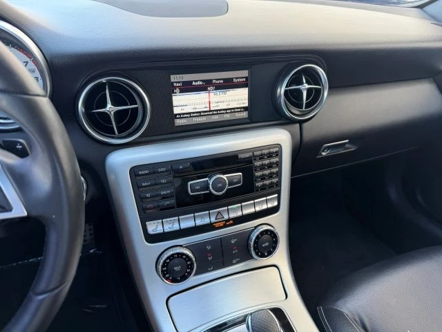 2016 Mercedes-Benz R172 SLC-Class - Image 16 of 21