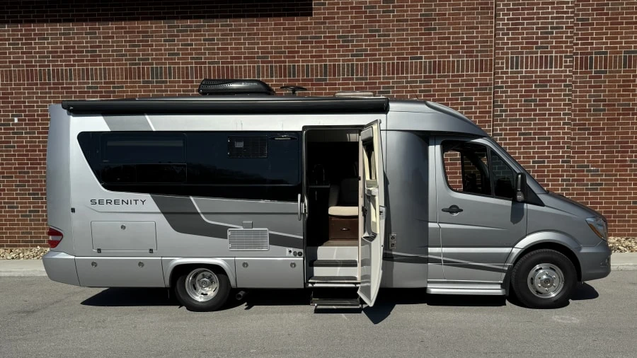 2016 Mercedes-Benz NCV3 Sprinter - Image 2 of 30