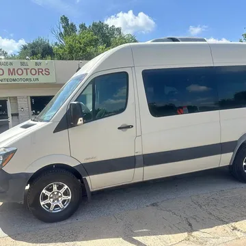 2016 Mercedes-Benz Sprinter Highroof 144 WB
