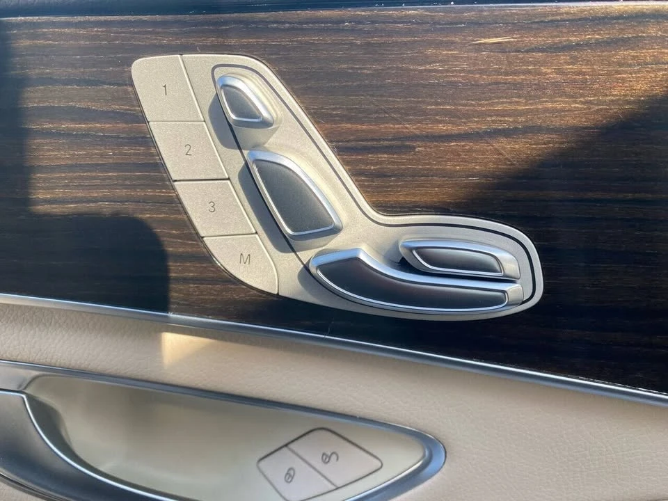 2016 Mercedes-Benz W205 C-Class - Image 11 of 17