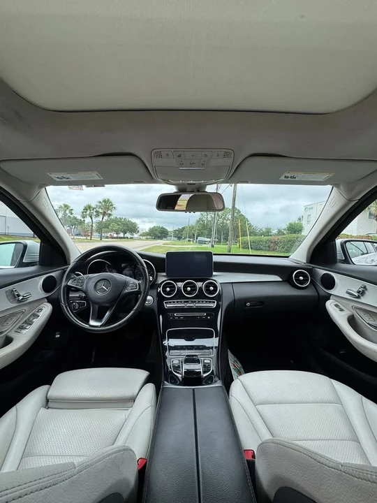 2016 Mercedes-Benz W205 C-Class - Image 10 of 10