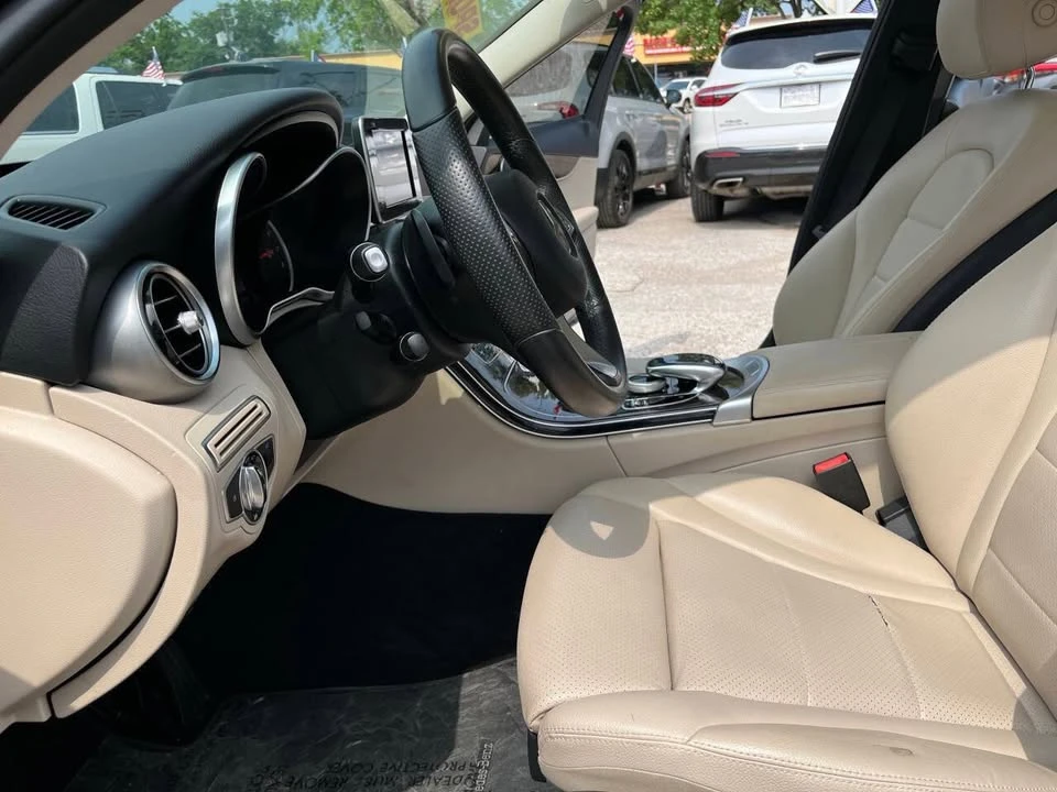 2016 Mercedes-Benz W205 C-Class - Image 17 of 17
