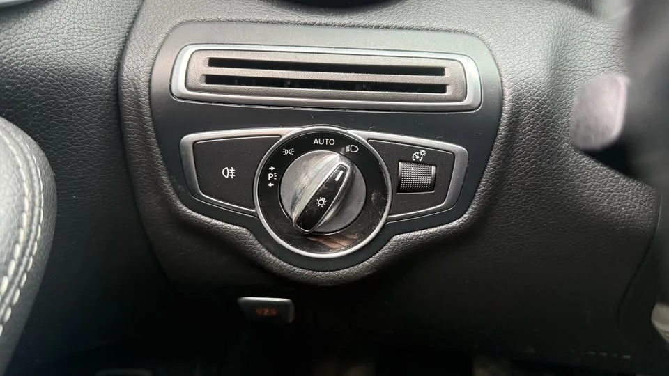 2016 Mercedes-Benz W205 C-Class - Image 16 of 18